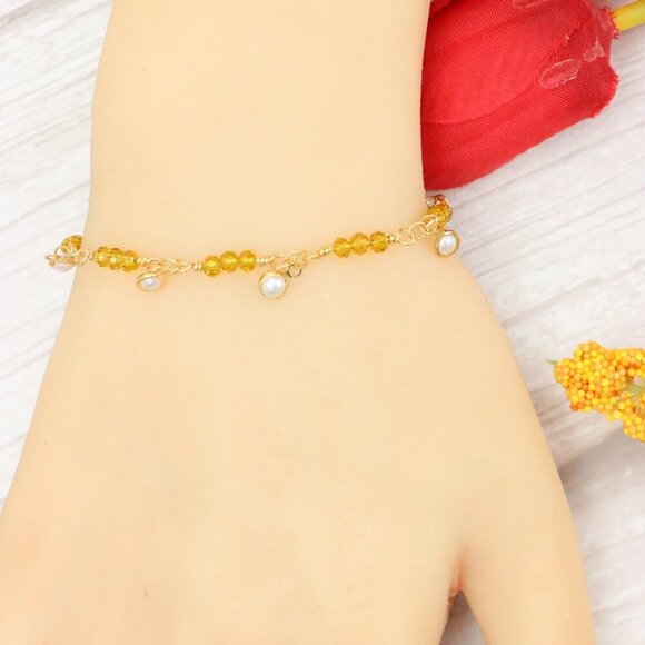 "Trendy Handmade Bracelet – A Thoughtful Gift for Girls & Women | UNVRC1467 - Picture 4 of 10